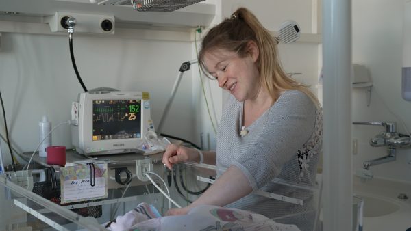 Spina Bifida Baby Nachuntersuchung Ep 01 NF NEU_01